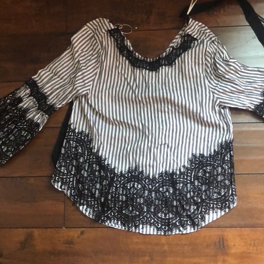 Zara top